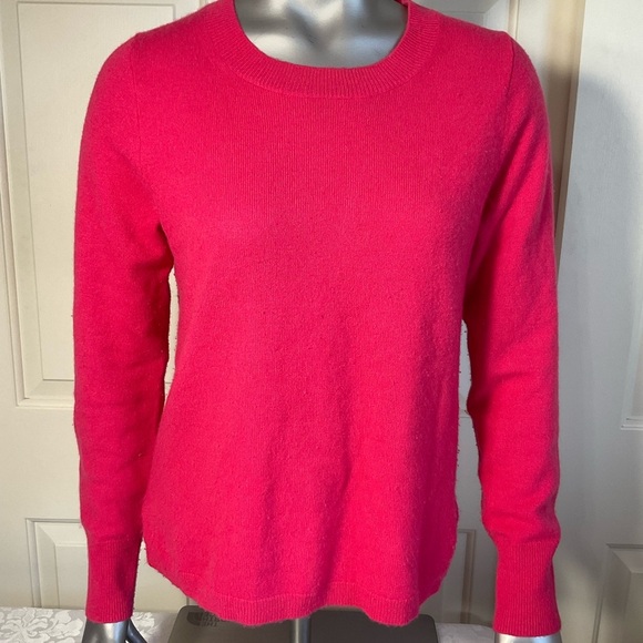 j crew 100% cashmere crew neck sweater coral pink color women size small - Picture 2 of 9